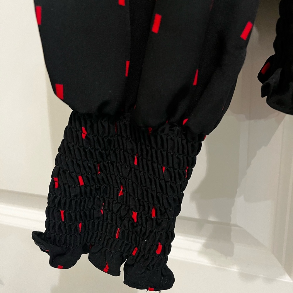 Sanctuary Blouse Size Medium - image 1